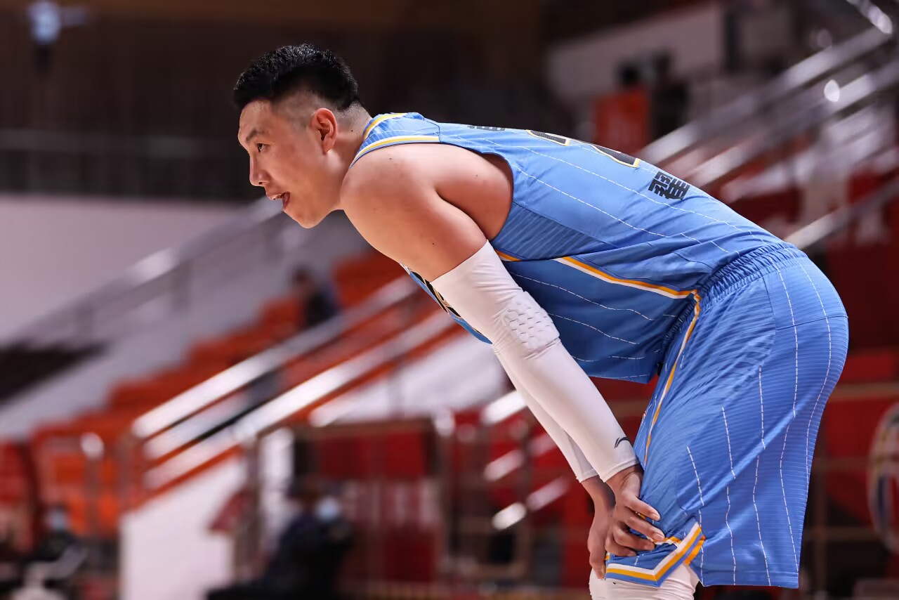 包含北京首钢队再战江苏男篮备战态势稳固的词条
